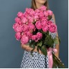 9 кустовых малиновых роз Мисти Баблс 60 см